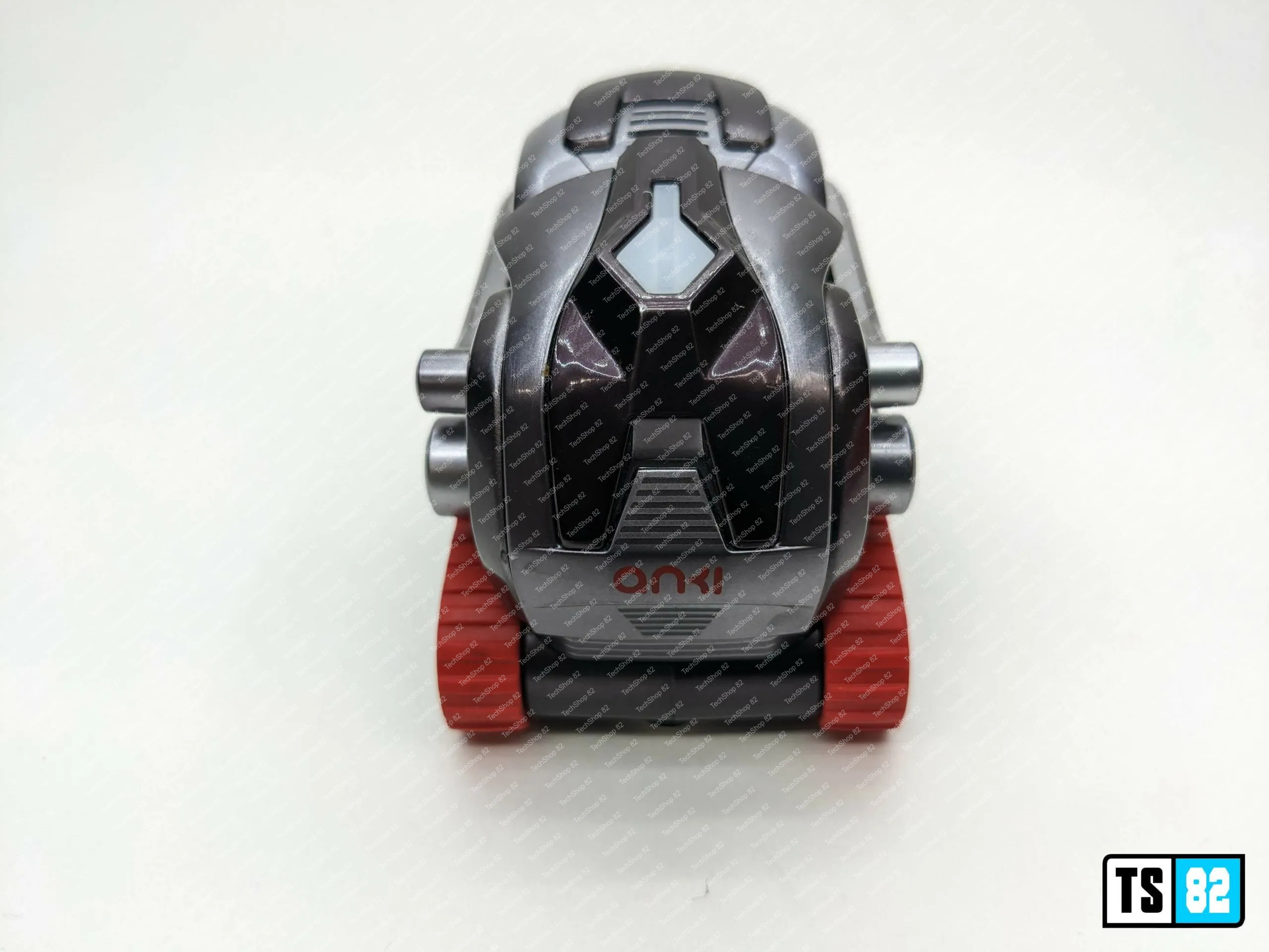 Anki Cozmo 1.0 (refurbished) Liquid Metal (Red Themed) - 1.5hr